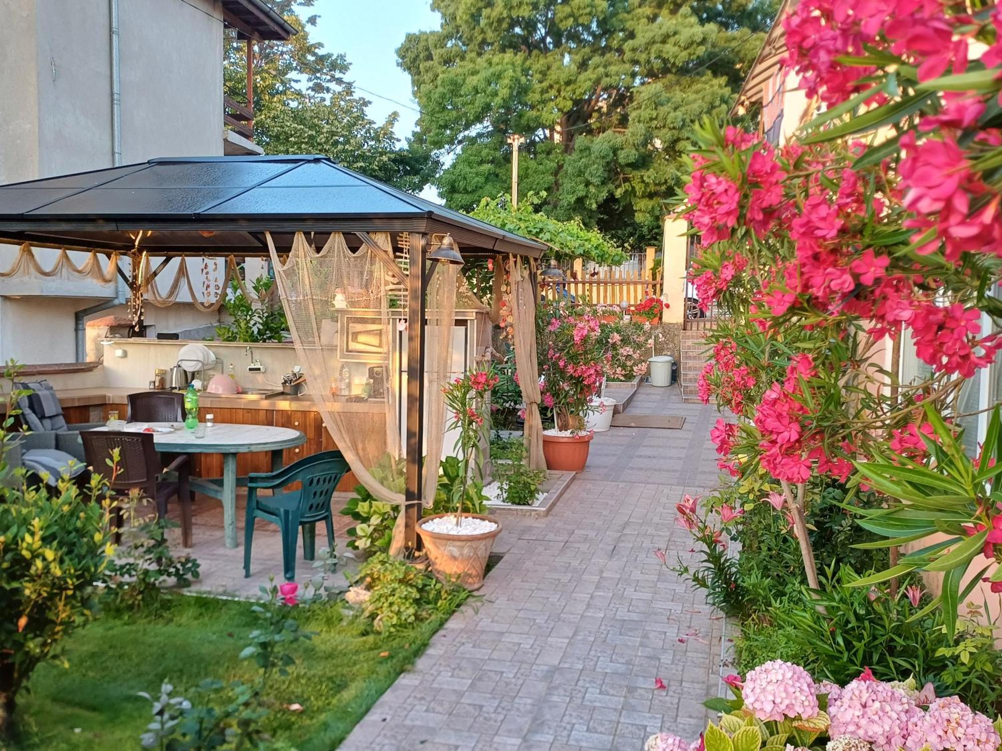 Dom Zaharievi Hotel Beala Exterior foto